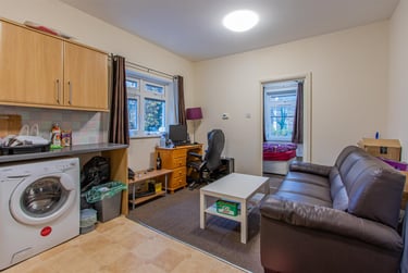 1 bed house, Richmond Crescent, Plasnewydd, Cardiff, CF243AH - Image 2